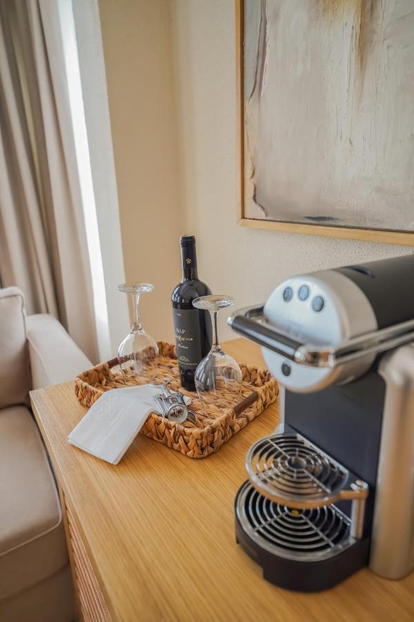 Nuup Hotel มาร์มาริส ภายนอก รูปภาพ